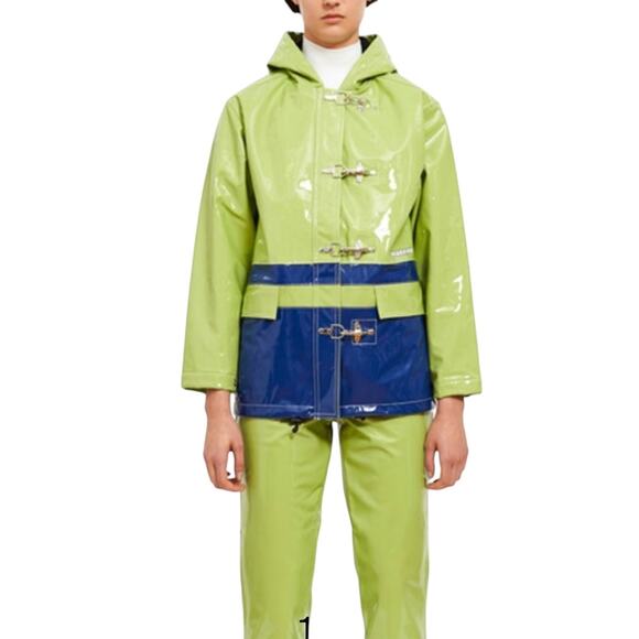 NWT! Mademe Vinyl Lobster Clip Jacket in Lime - Size Medium - Picture 1 of 7